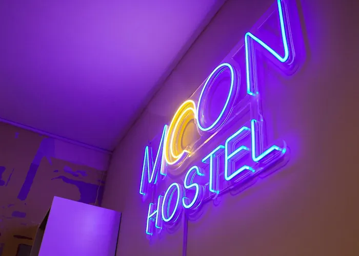 MoonHostel